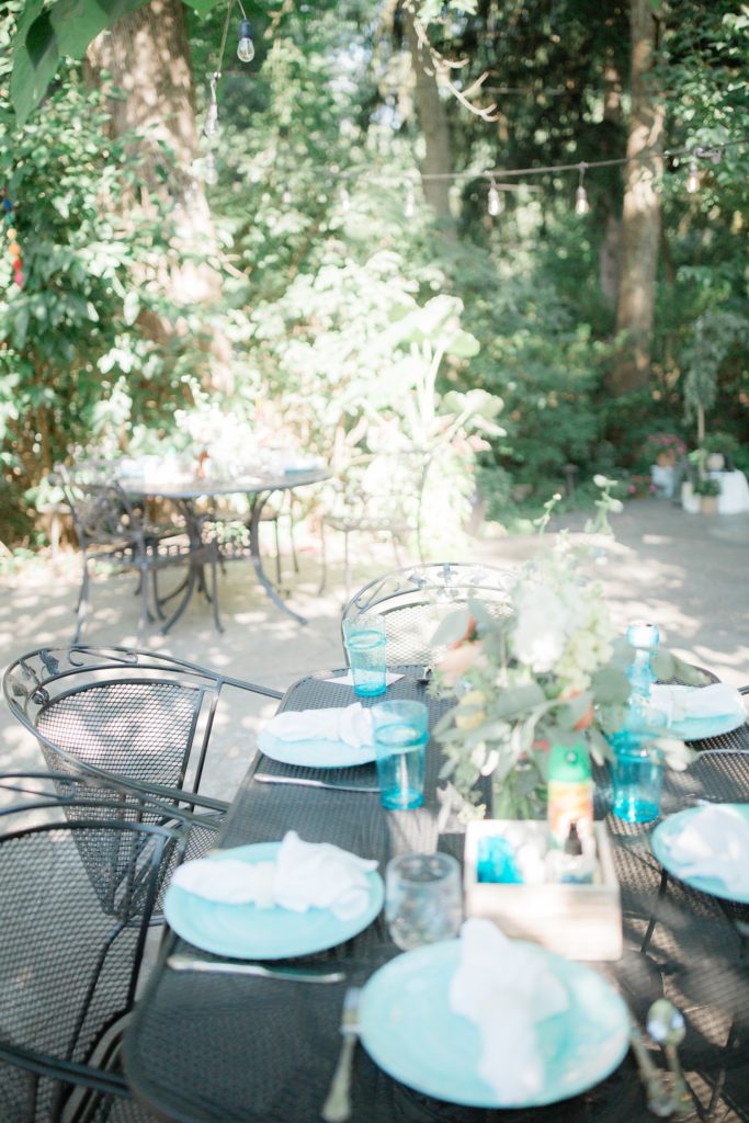 backyard wedding table deocr