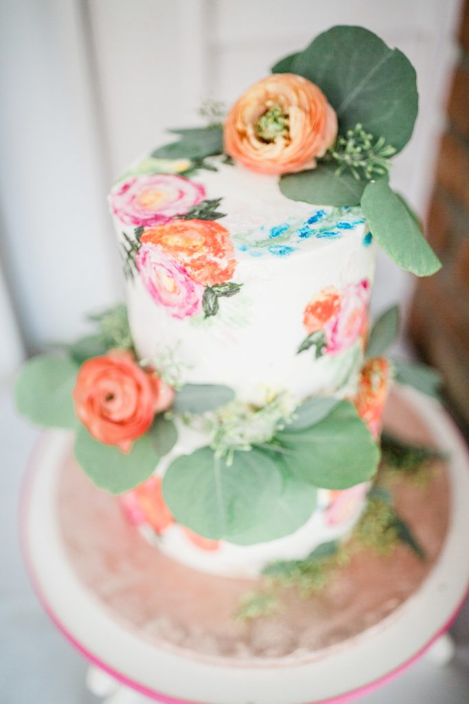 intimate wedding cake design