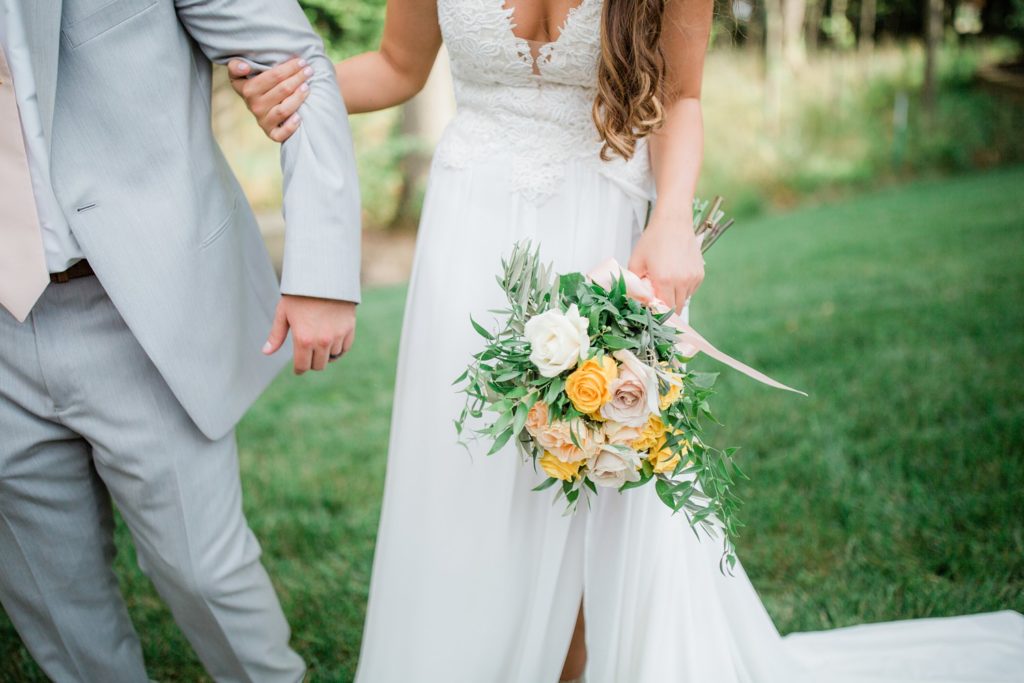 bridal details, flowers and dress