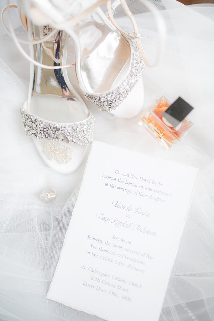 invitation detail photograph with shoes