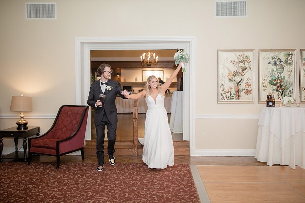 bride and groom at fairlawn country club wedding