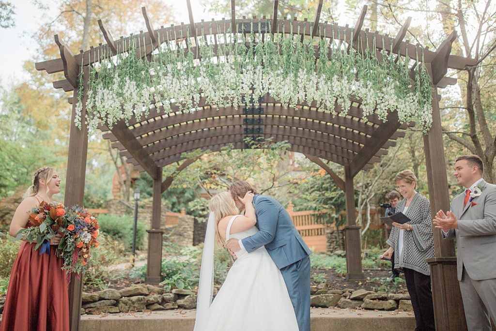 landolls castle wedding at mohican state park